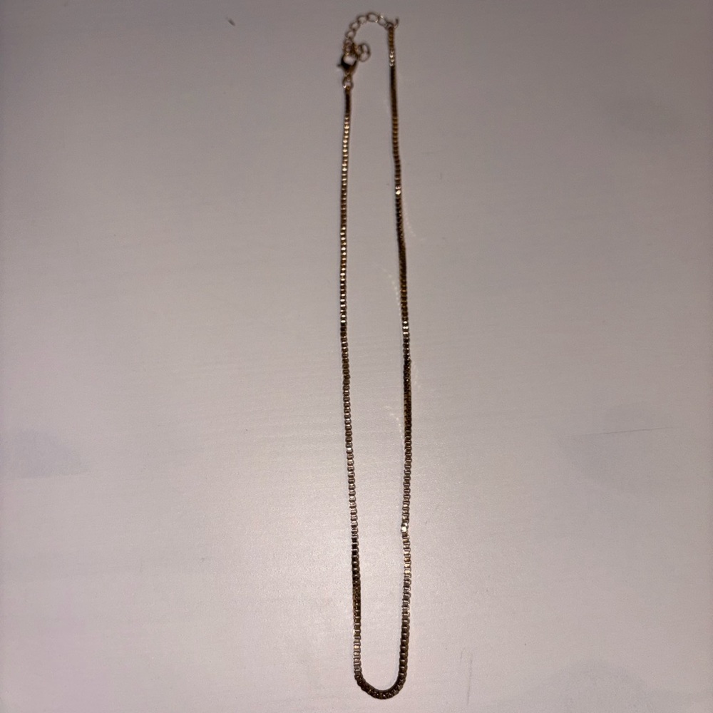 Elegant Gold Chain Necklace